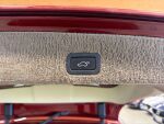 Volvo V70 2014 Punainen