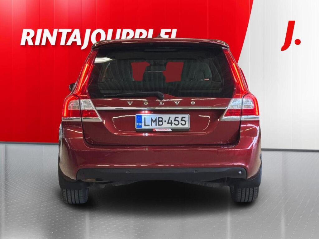 Volvo V70 2014 Punainen