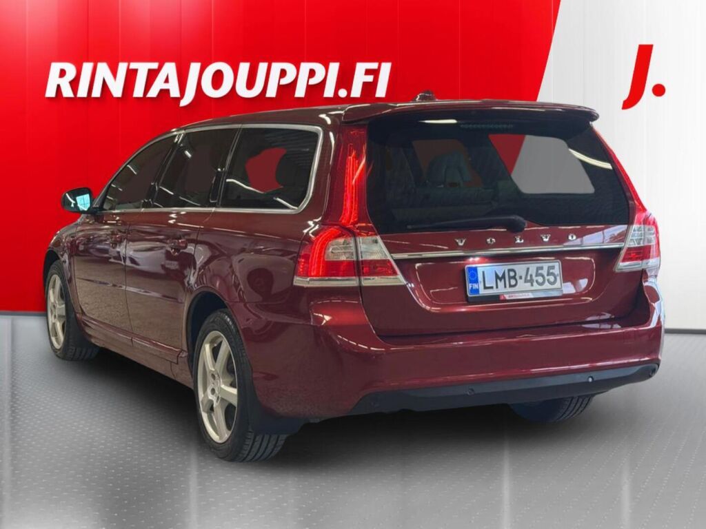 Volvo V70 2014 Punainen
