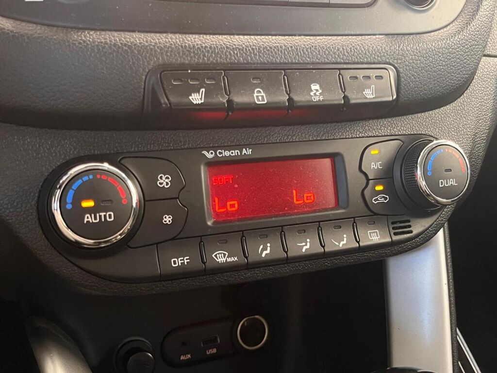 Kia Ceed 2013 Valkoinen