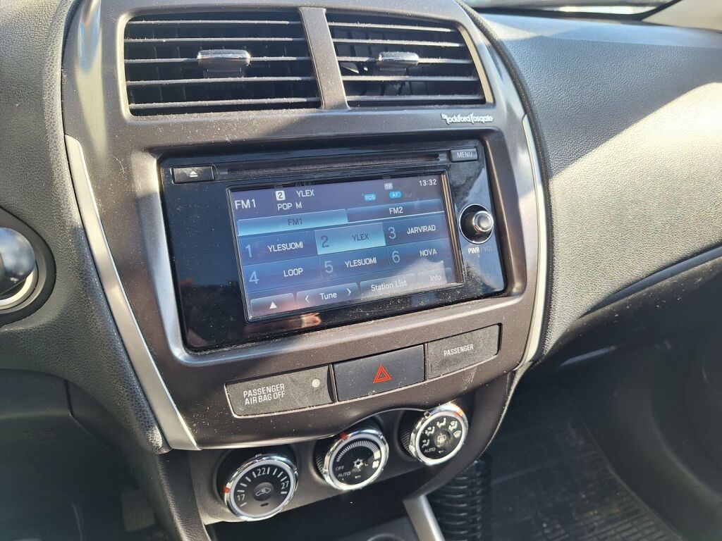 Mitsubishi ASX 2014 Ruskea (beige)