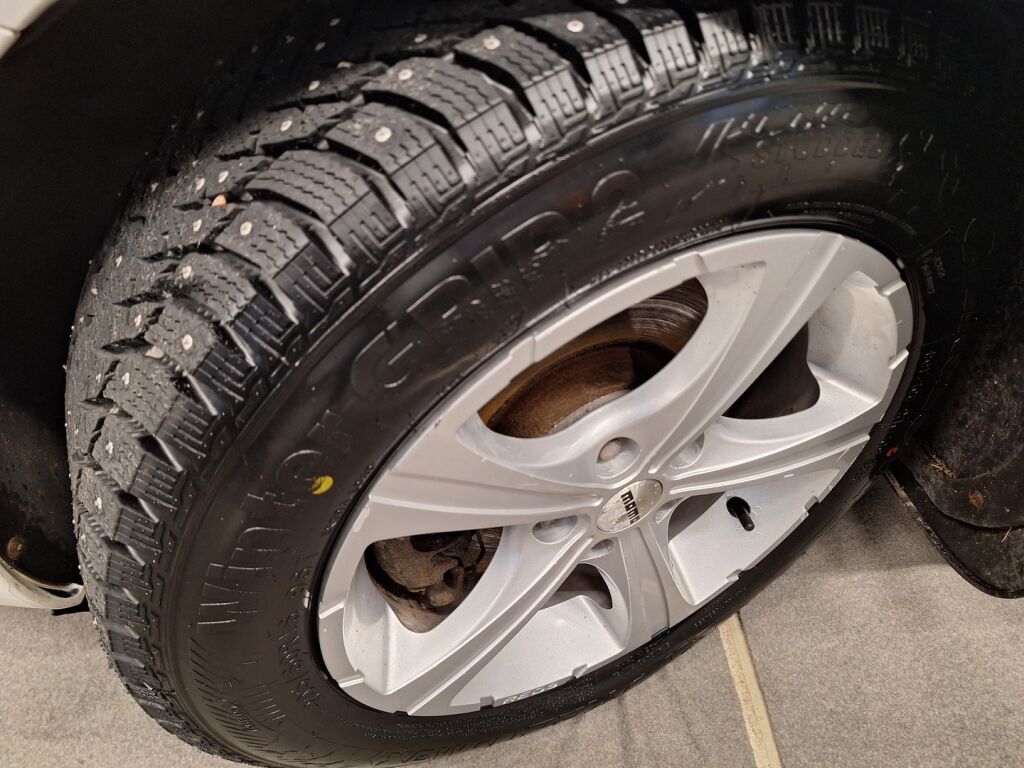 Skoda Superb 2014 Valkoinen