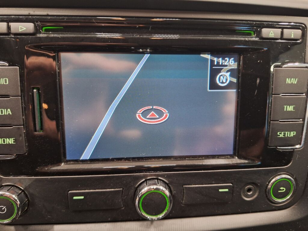 Skoda Superb 2014 Valkoinen