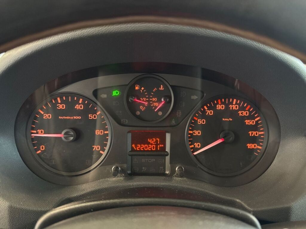 Toyota Proace 2013 Hopea