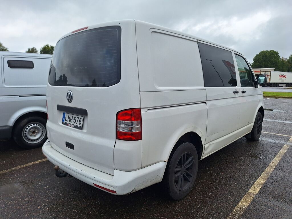Volkswagen Transporter 2013 Valkoinen