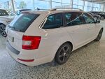 Skoda Octavia 2013 Valkoinen