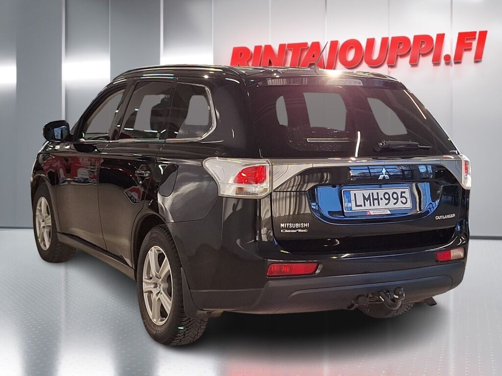 Mitsubishi Outlander 2014 Musta