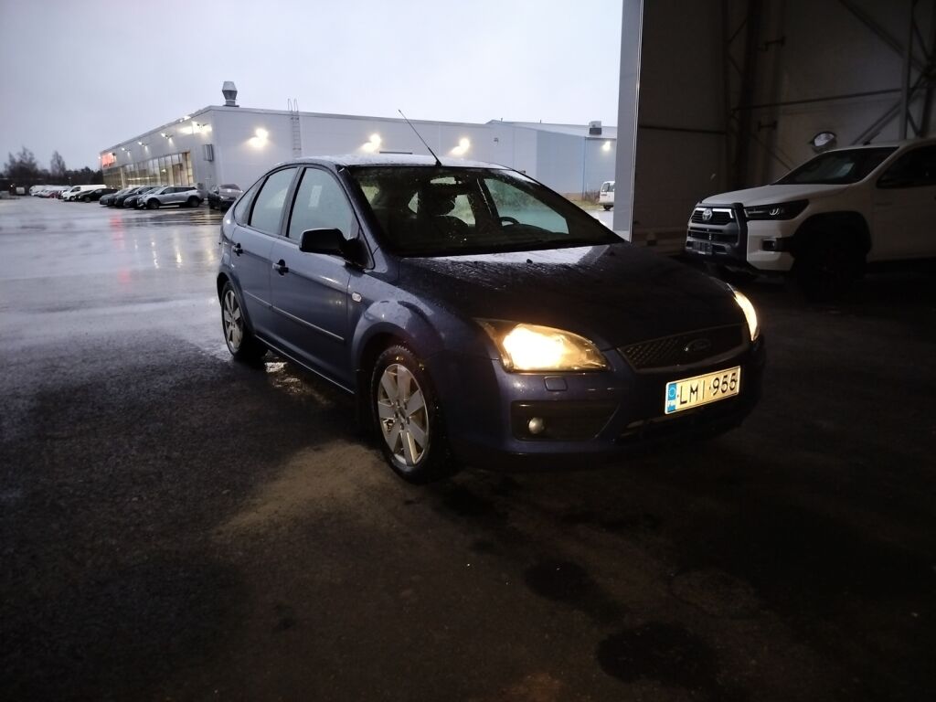 Ford Focus 2005 Sininen