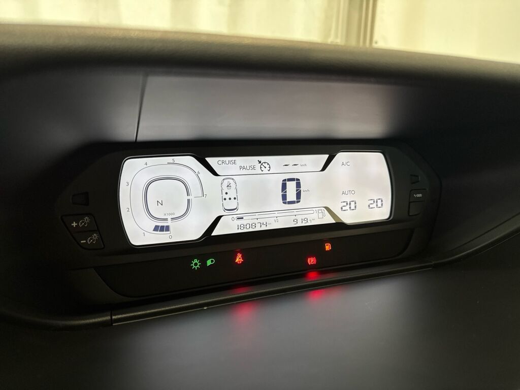 Citroen C4 Picasso 2014 Punainen