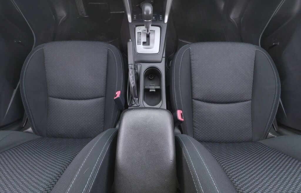 Subaru Forester 2013 Valkoinen