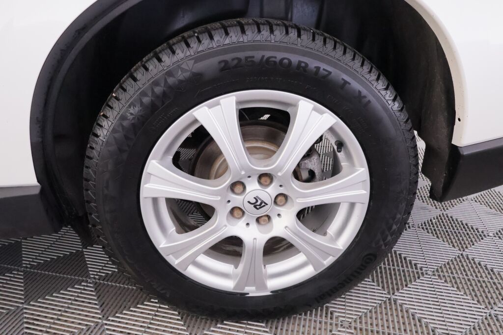 Subaru Forester 2013 Valkoinen