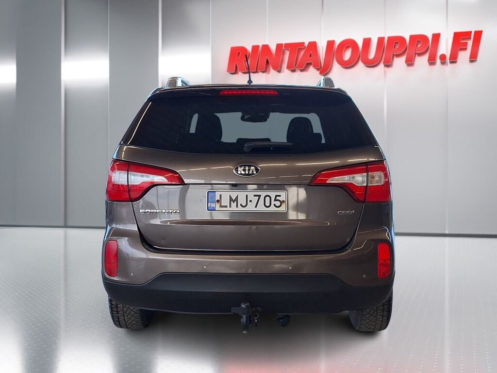 Kia Sorento 2014 Ruskea (beige)