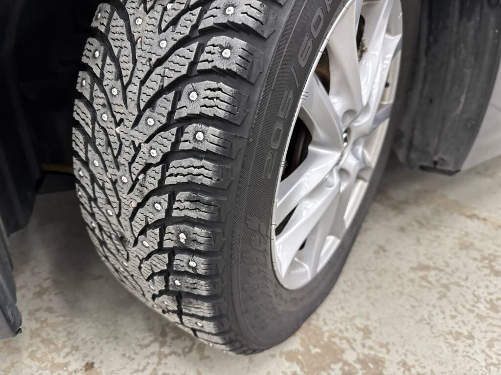 Mazda Mazda3 2014 Harmaa