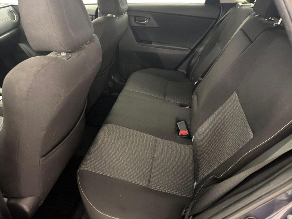 Toyota Auris 2014 Sininen