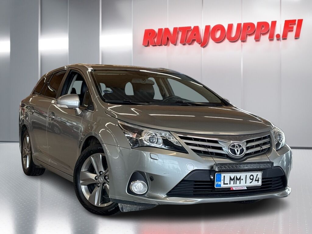 Toyota Avensis 2014 Harmaa