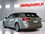 Toyota Avensis 2014 Harmaa