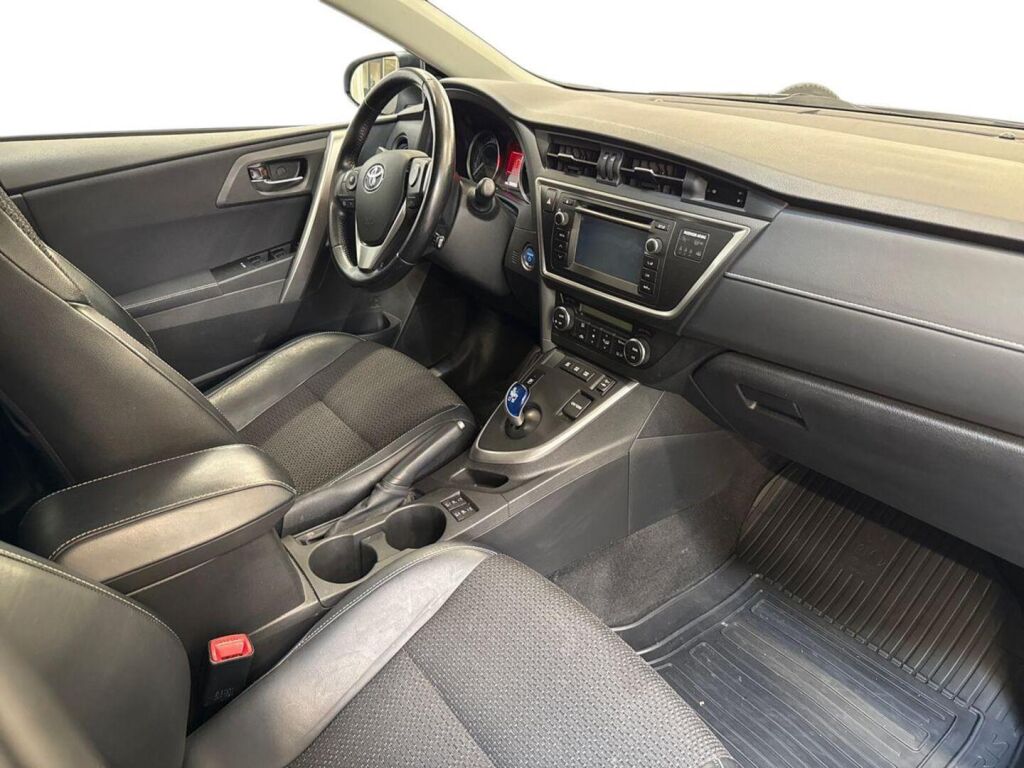 Toyota Auris 2014 Sininen