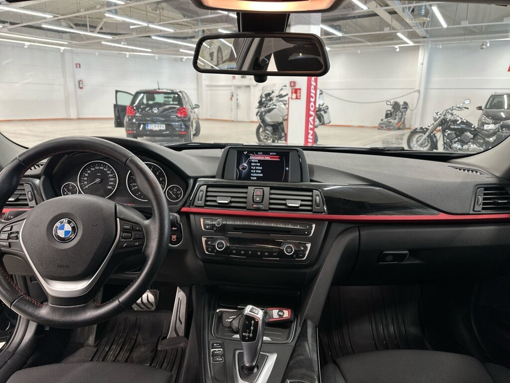 BMW 316 2014 Musta