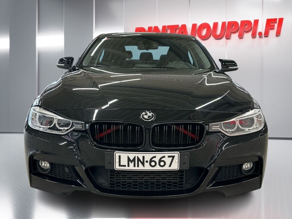 BMW 316 2014 Musta