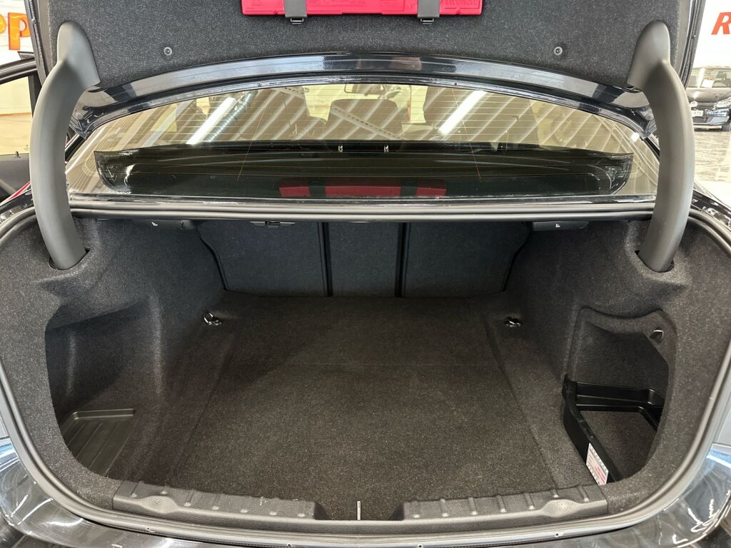 BMW 316 2014 Musta