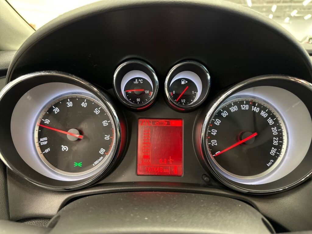 Opel Astra 2015 Sininen