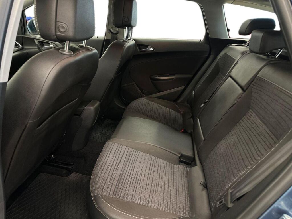 Opel Astra 2015 Sininen