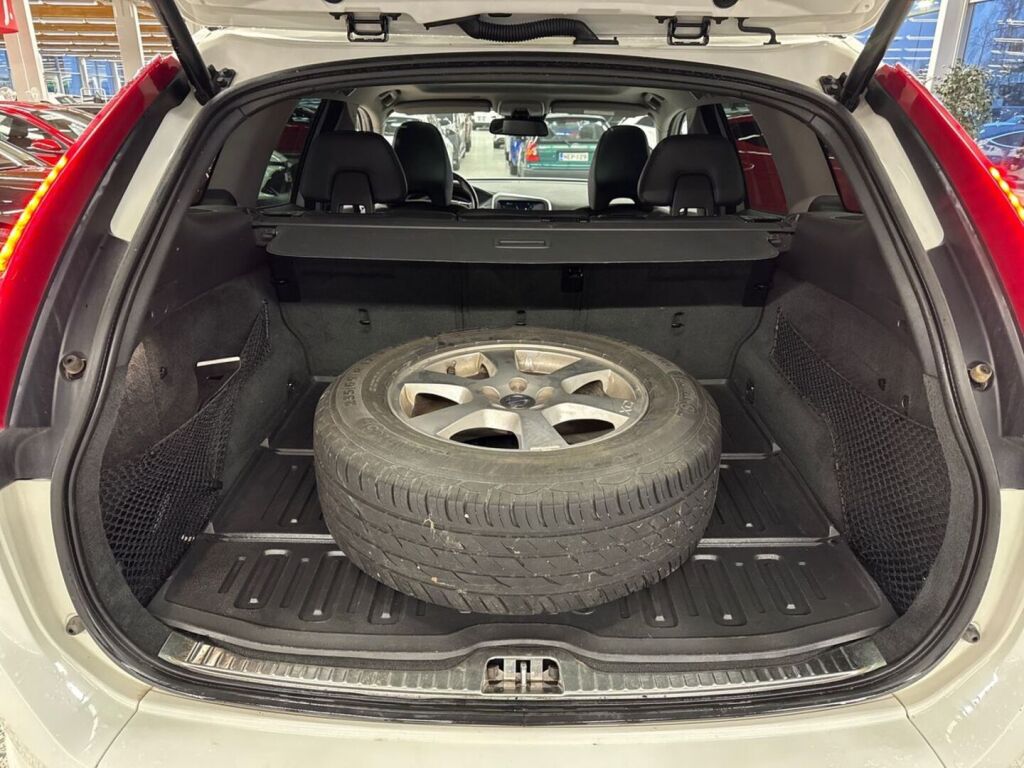 Volvo XC60 2015 Valkoinen