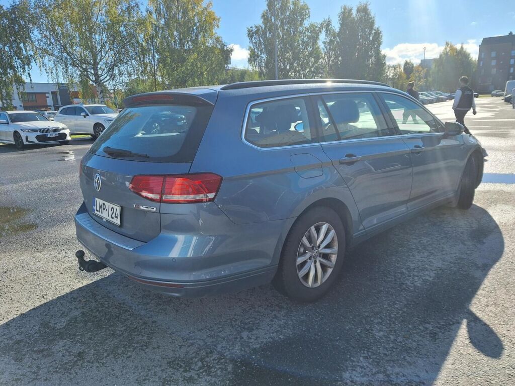 Volkswagen Passat 2015 Sininen