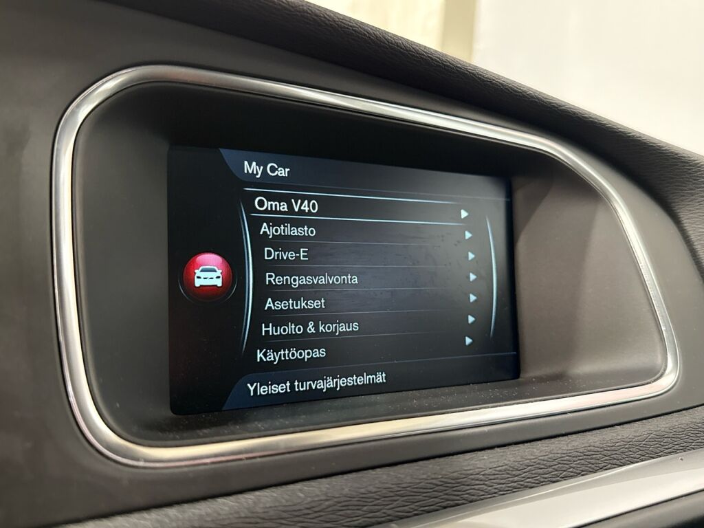 Volvo V40 2015 Valkoinen