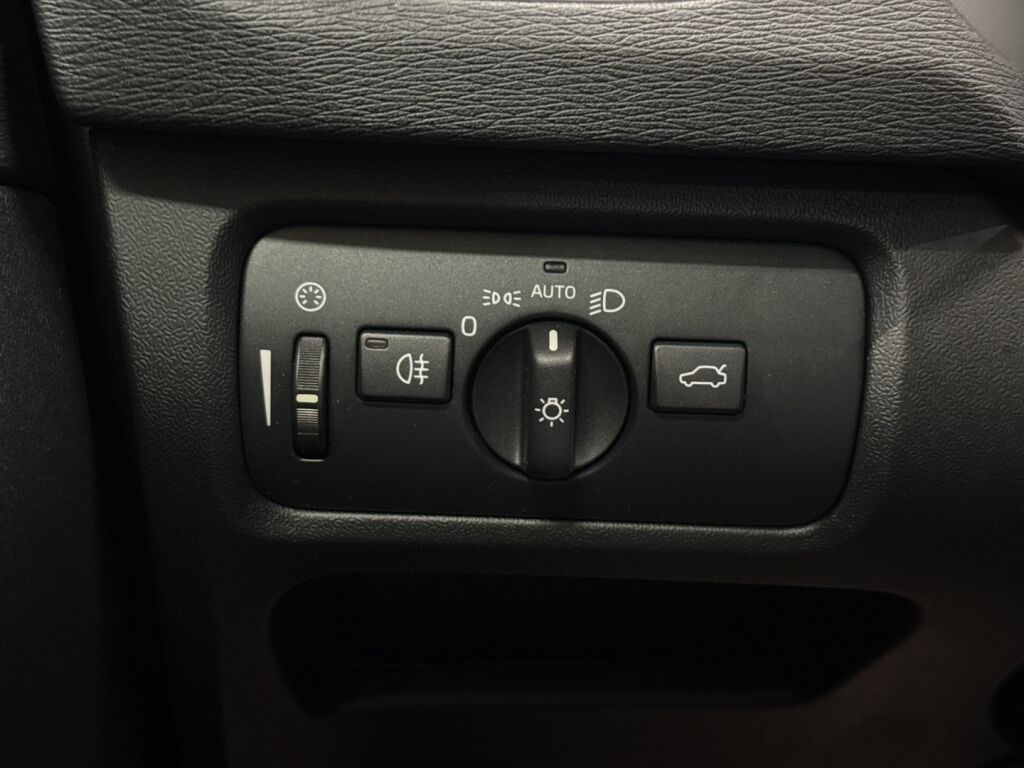 Volvo V40 2015 Valkoinen