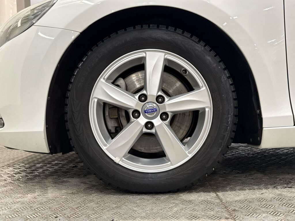 Volvo V40 2015 Valkoinen