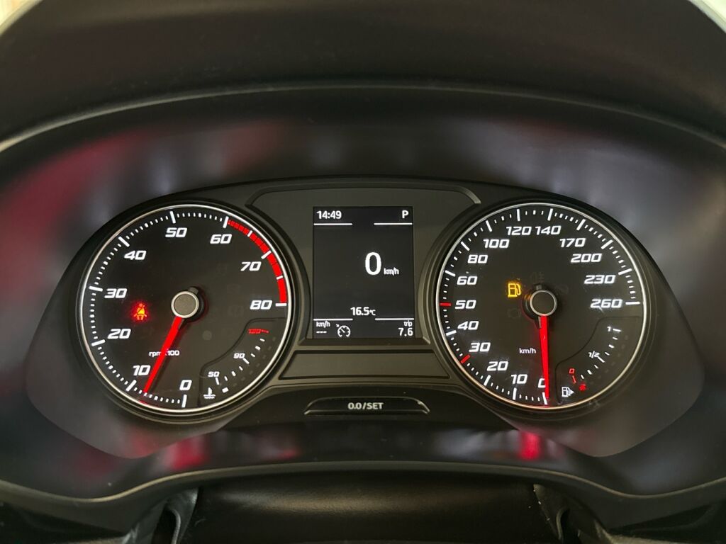 Seat Leon 2016 Harmaa
