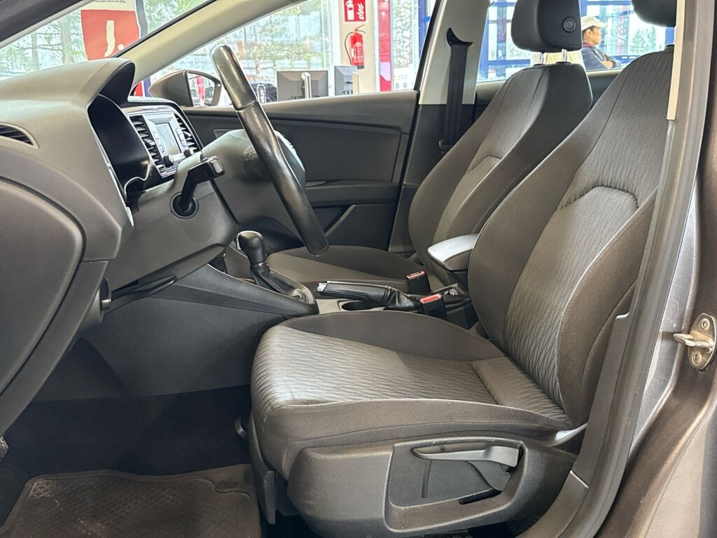 Seat Leon 2016 Harmaa