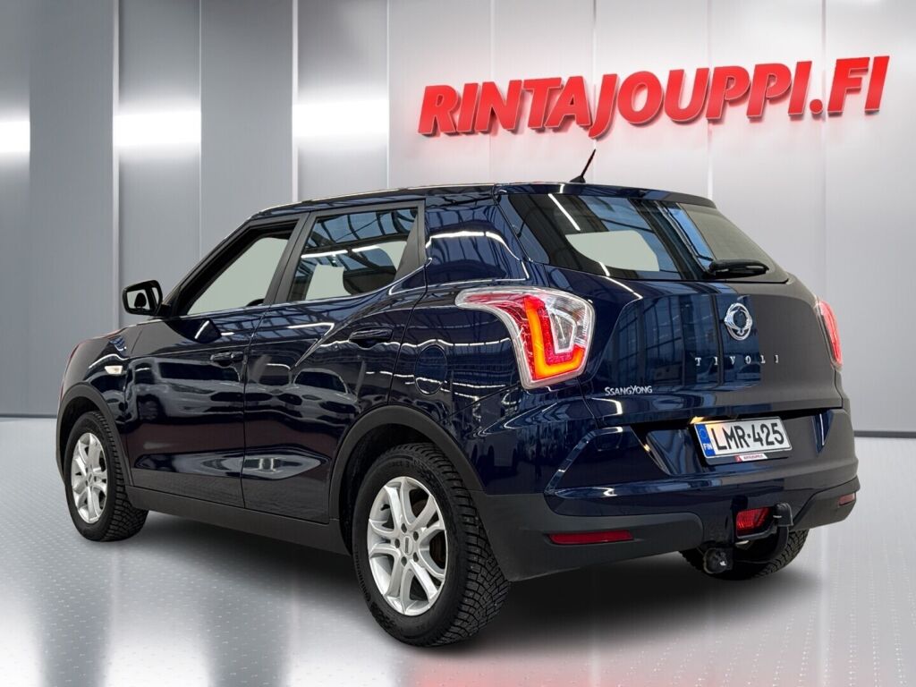 Ssangyong Tivoli 2016 Sininen