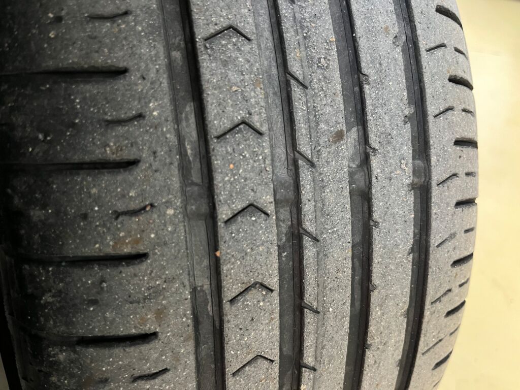 Mercedes-Benz E 2012 Hopea