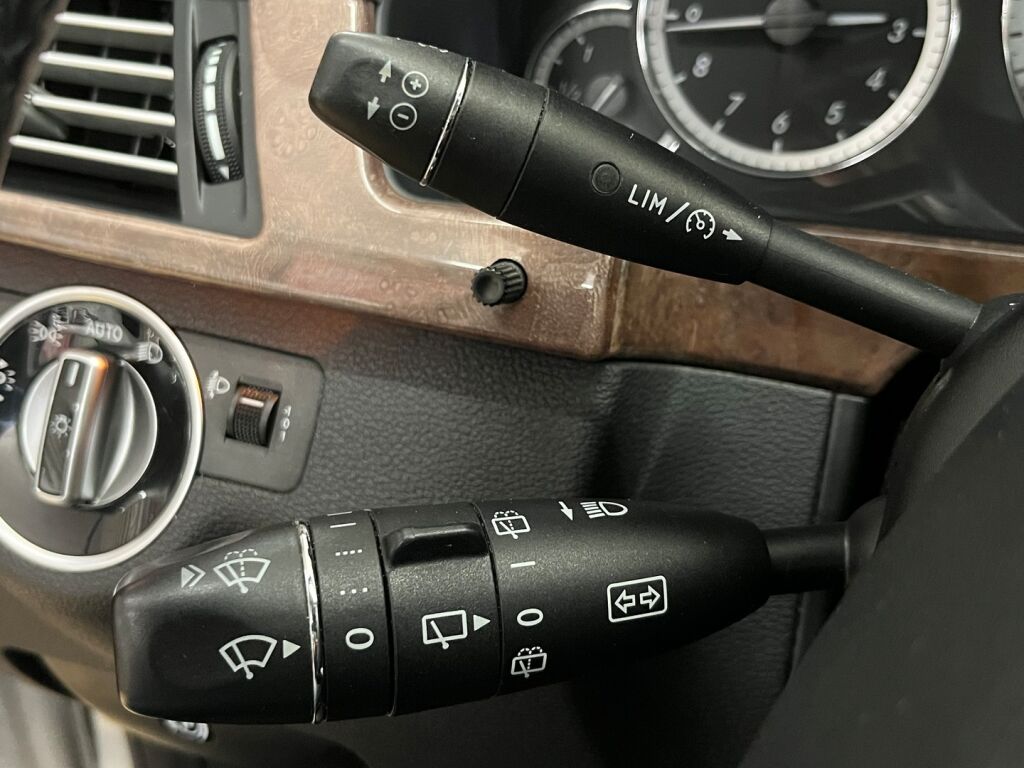 Mercedes-Benz E 2012 Hopea