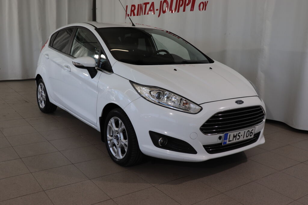 Ford Fiesta 2015 Valkoinen