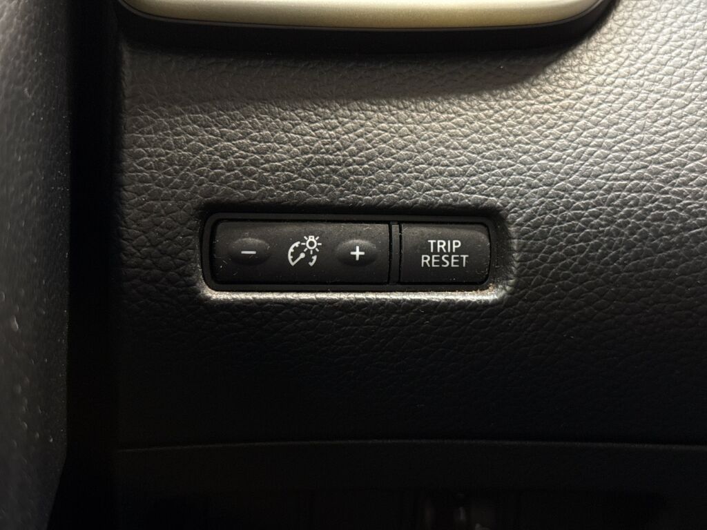 Nissan Qashqai 2016 Harmaa