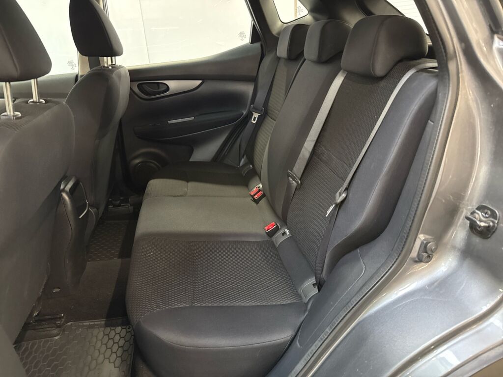 Nissan Qashqai 2016 Harmaa