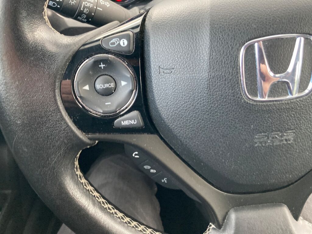 Honda Civic 2015 Punainen