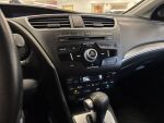 Honda Civic 2015 Valkoinen