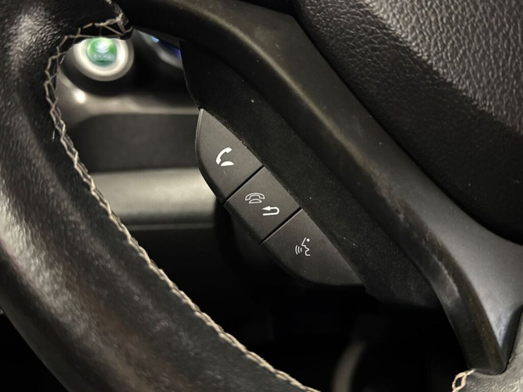 Honda Civic 2015 Valkoinen