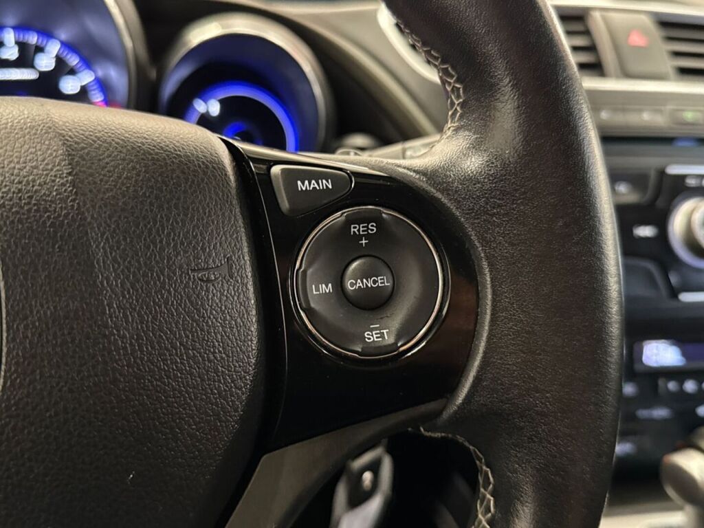 Honda Civic 2015 Valkoinen
