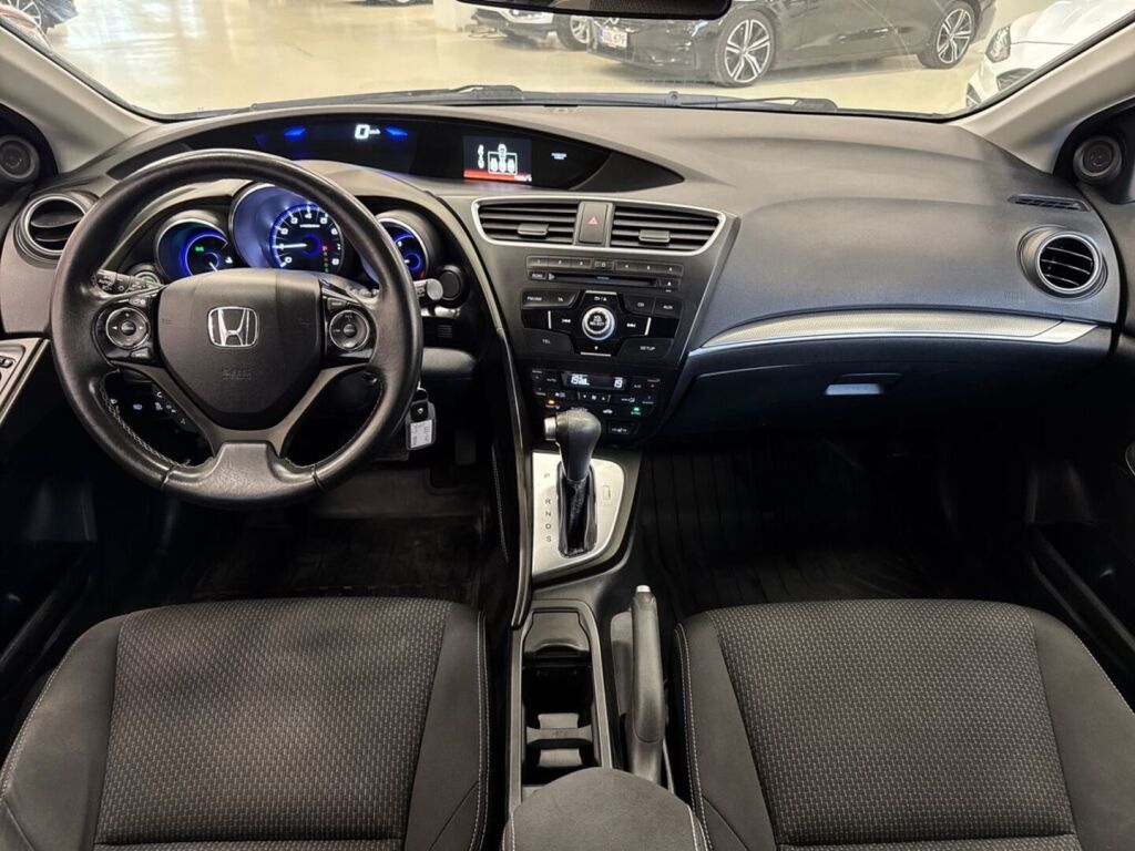 Honda Civic 2015 Valkoinen