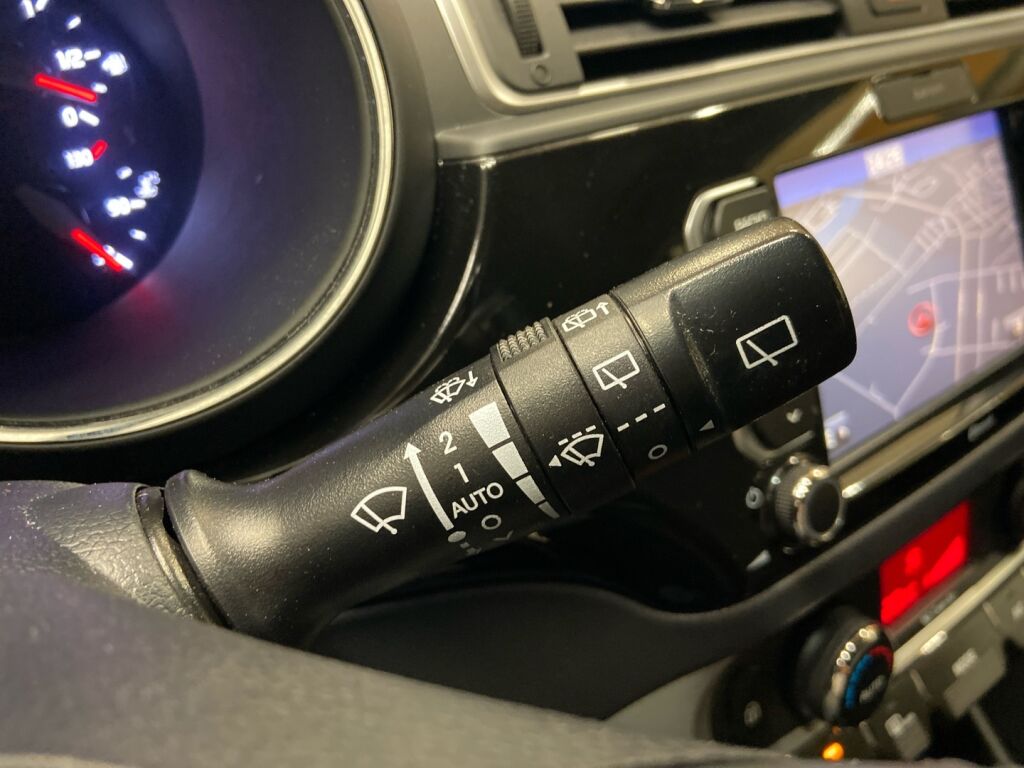 Kia Rio 2015 Punainen