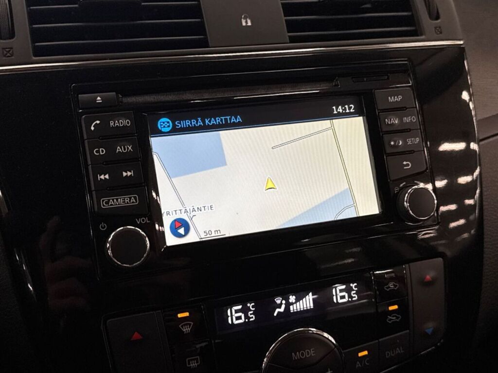 Nissan Pulsar 2015 Sininen