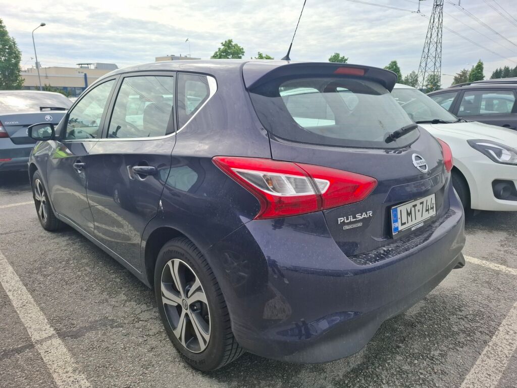 Nissan Pulsar 2015 Sininen