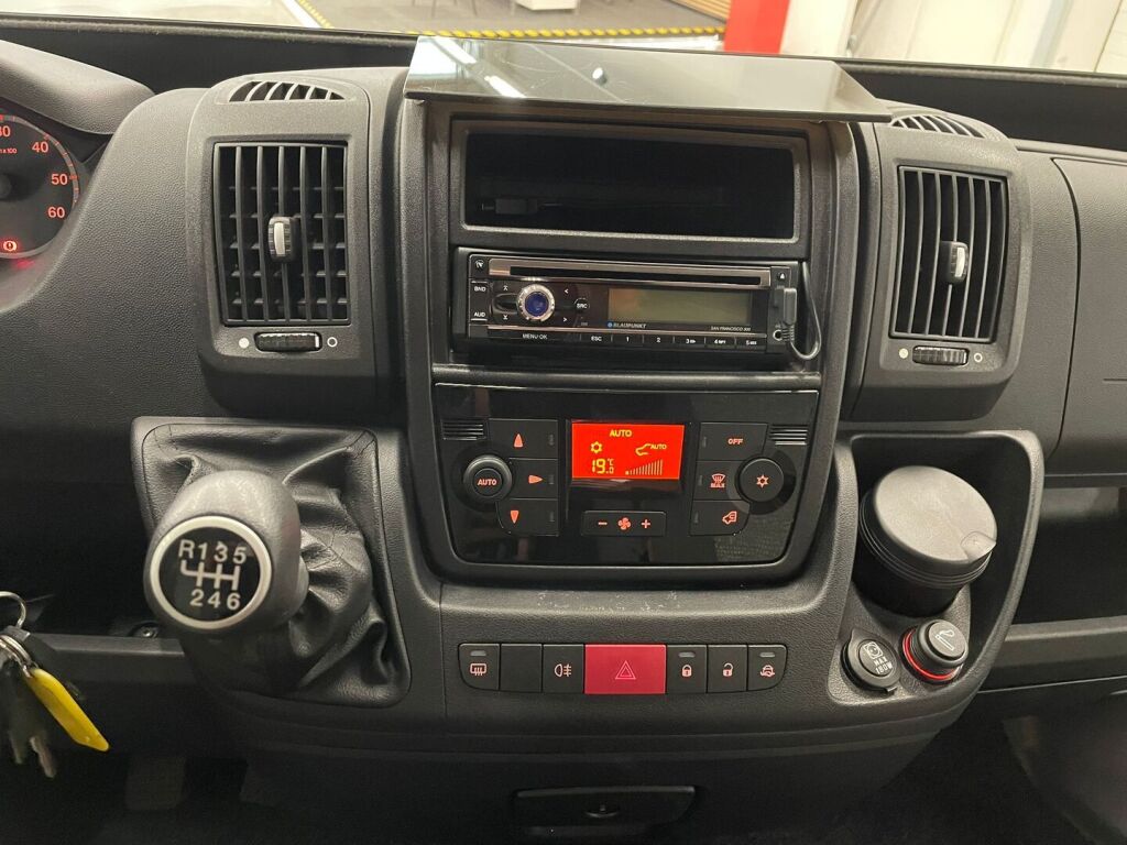 Pössl Roadcruiser 2012 Harmaa