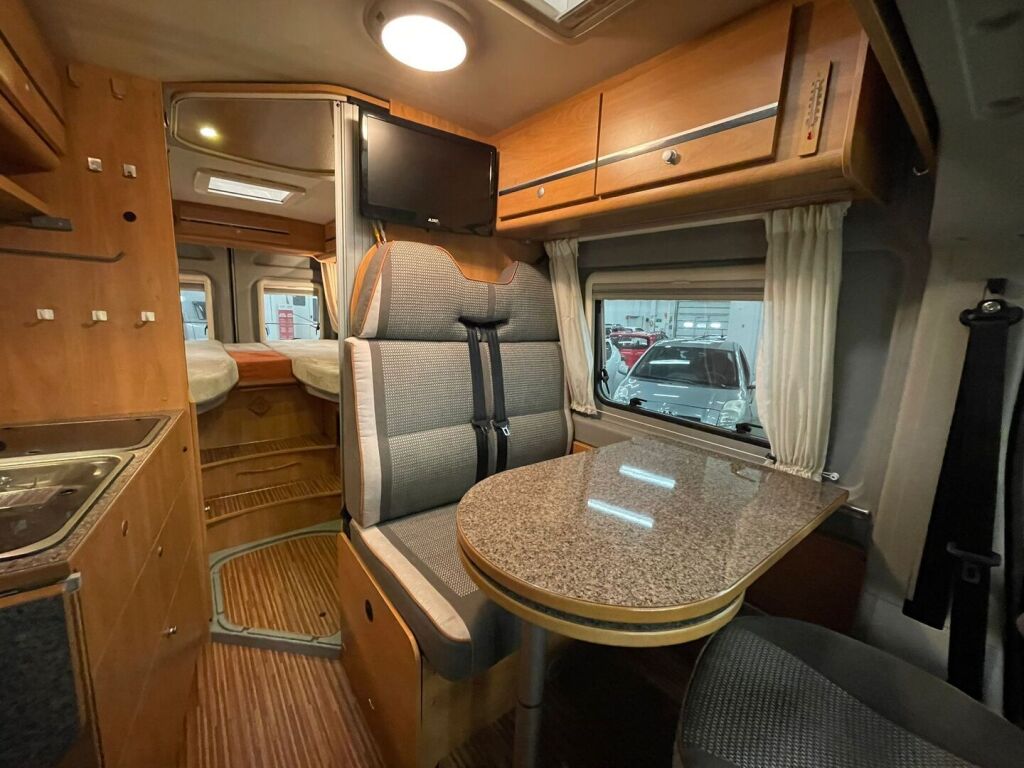 Pössl Roadcruiser 2012 Harmaa