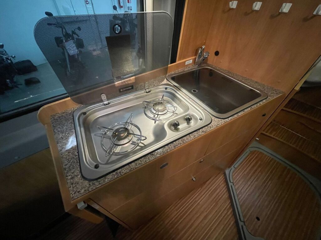 Pössl Roadcruiser 2012 Harmaa